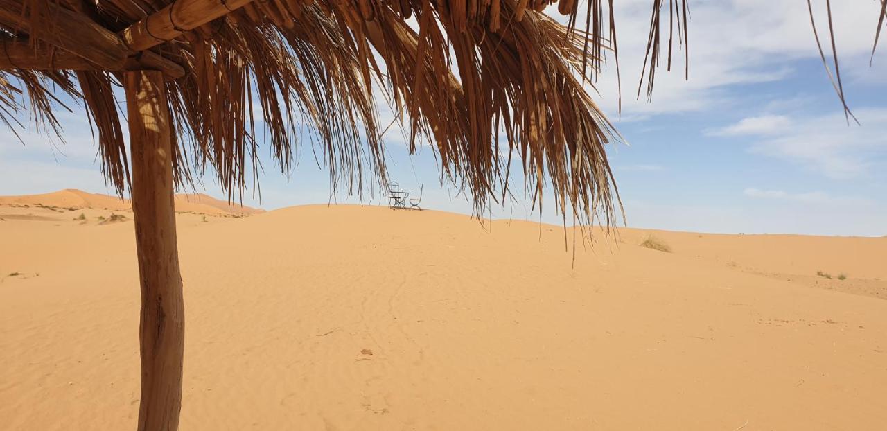 Готель Tuareg Luxury Camp Мерзуга Екстер'єр фото