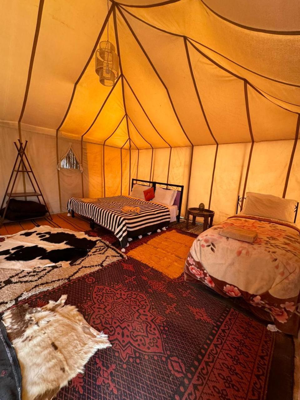 Готель Tuareg Luxury Camp Мерзуга Екстер'єр фото